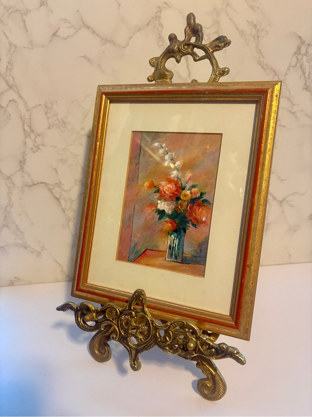 Source Unknown Gold and Cream Ornate Tabletop Picture Frame with Easel